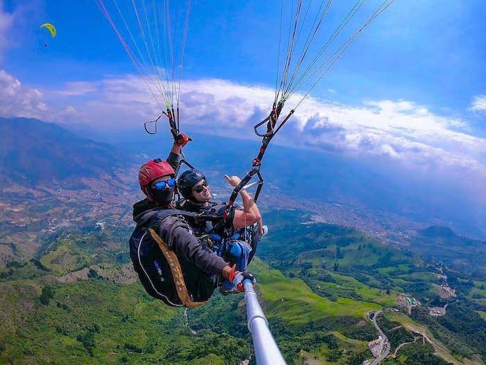 paragliding img